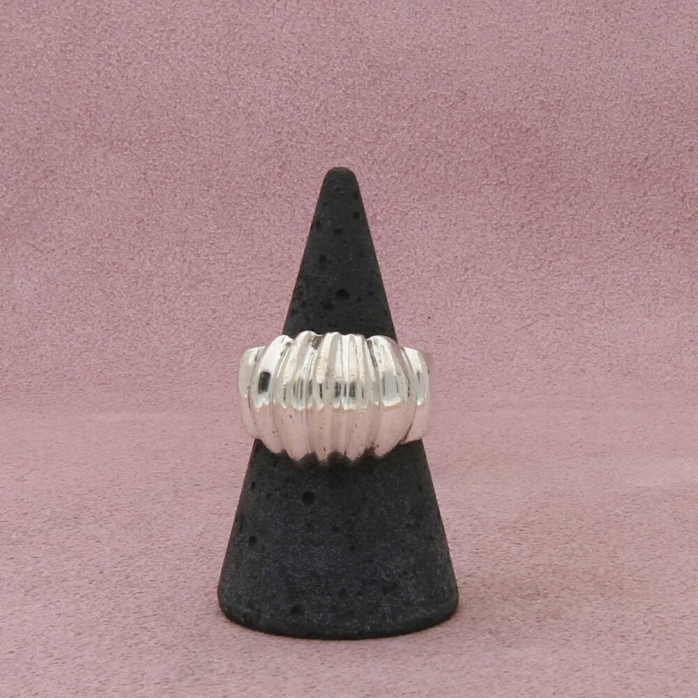 ⚡clearance⚡ mexico sterling silver vintage scalloped dome ring size 7